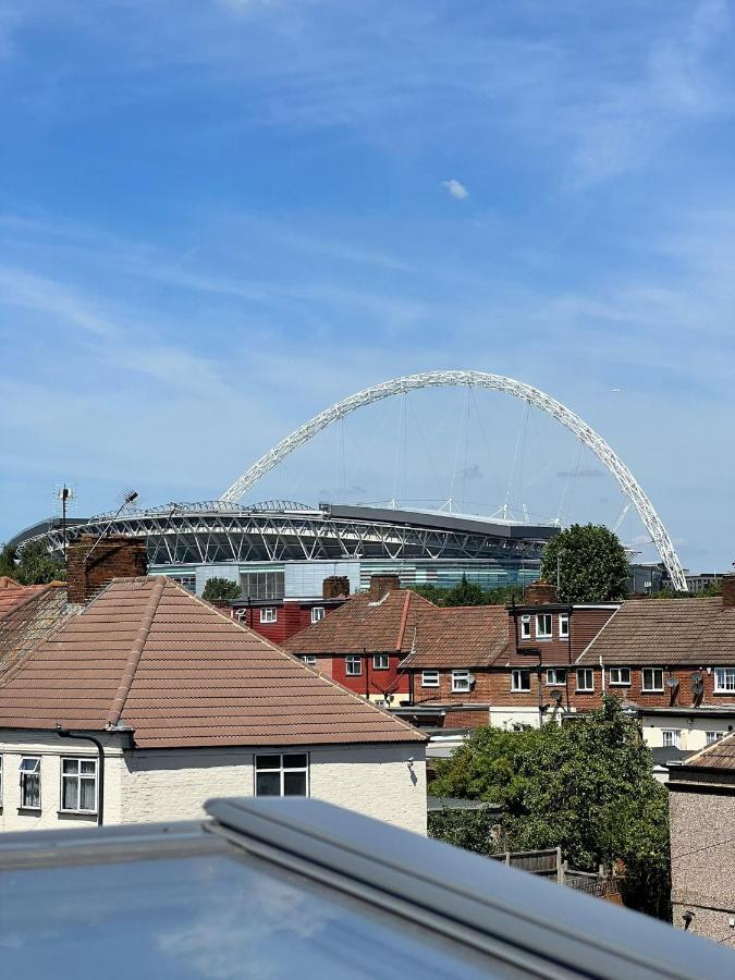 Wembley Stadium 5 Star Brand New Luxury Sleeps 14 With Parking Londres Exterior foto
