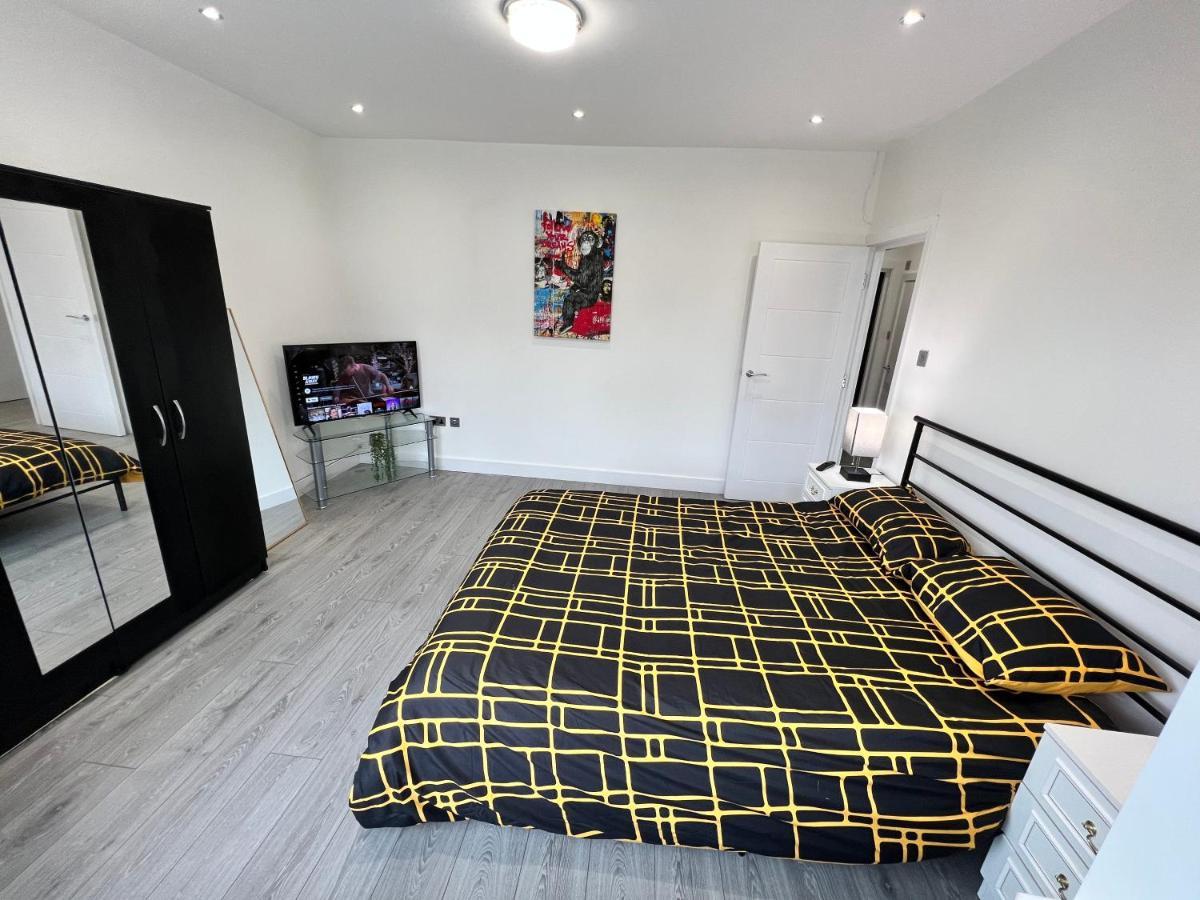 Wembley Stadium 5 Star Brand New Luxury Sleeps 14 With Parking Londres Exterior foto